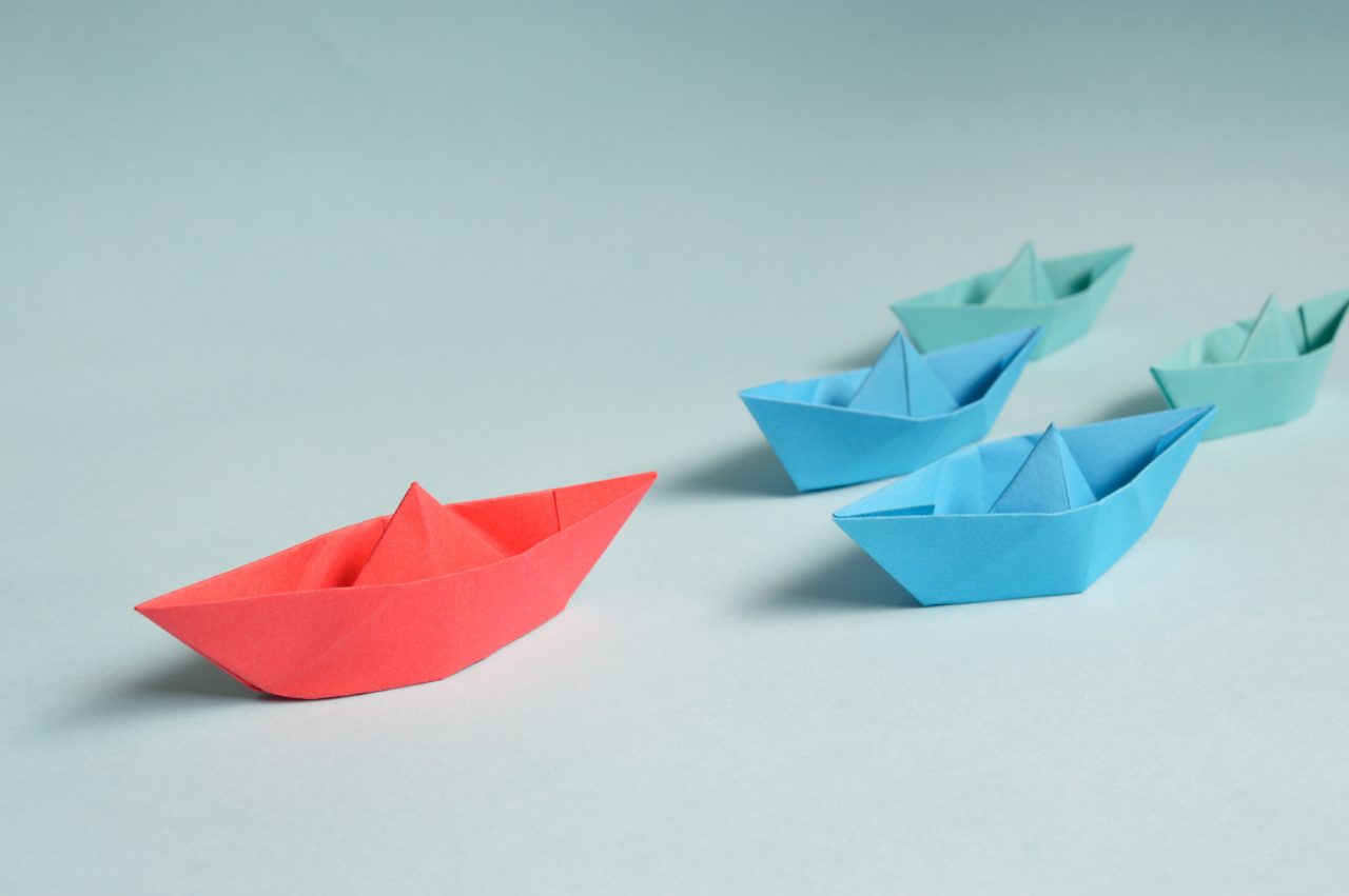 paper-boats-on-solid-surface-194094-1280x851.jpg